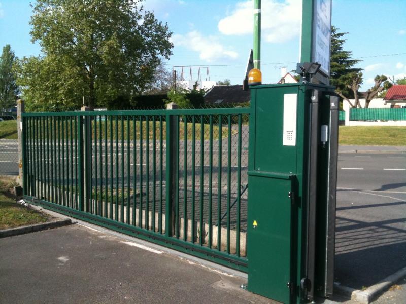 Maintenance portails industriels à Montbonnot-Saint-Martin